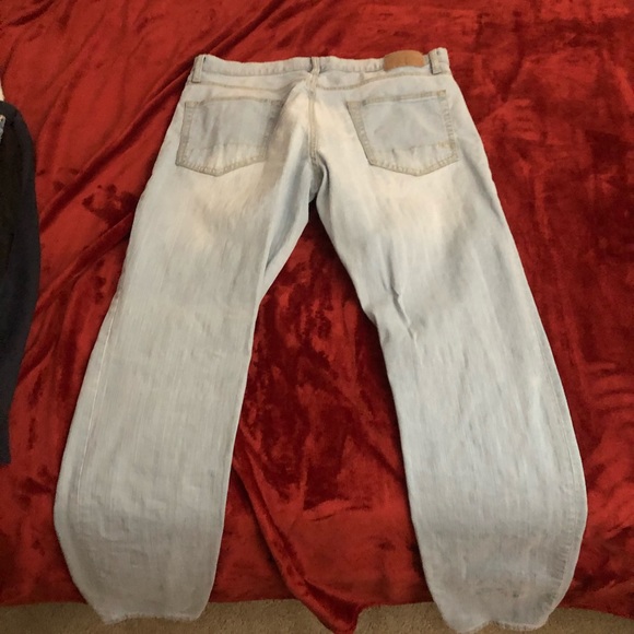 Jeans - Picture 2 of 4